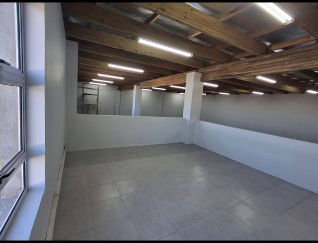 1,085M² WAREHOUSE FOR SALE IN BRAELYN INDUSTRIAL